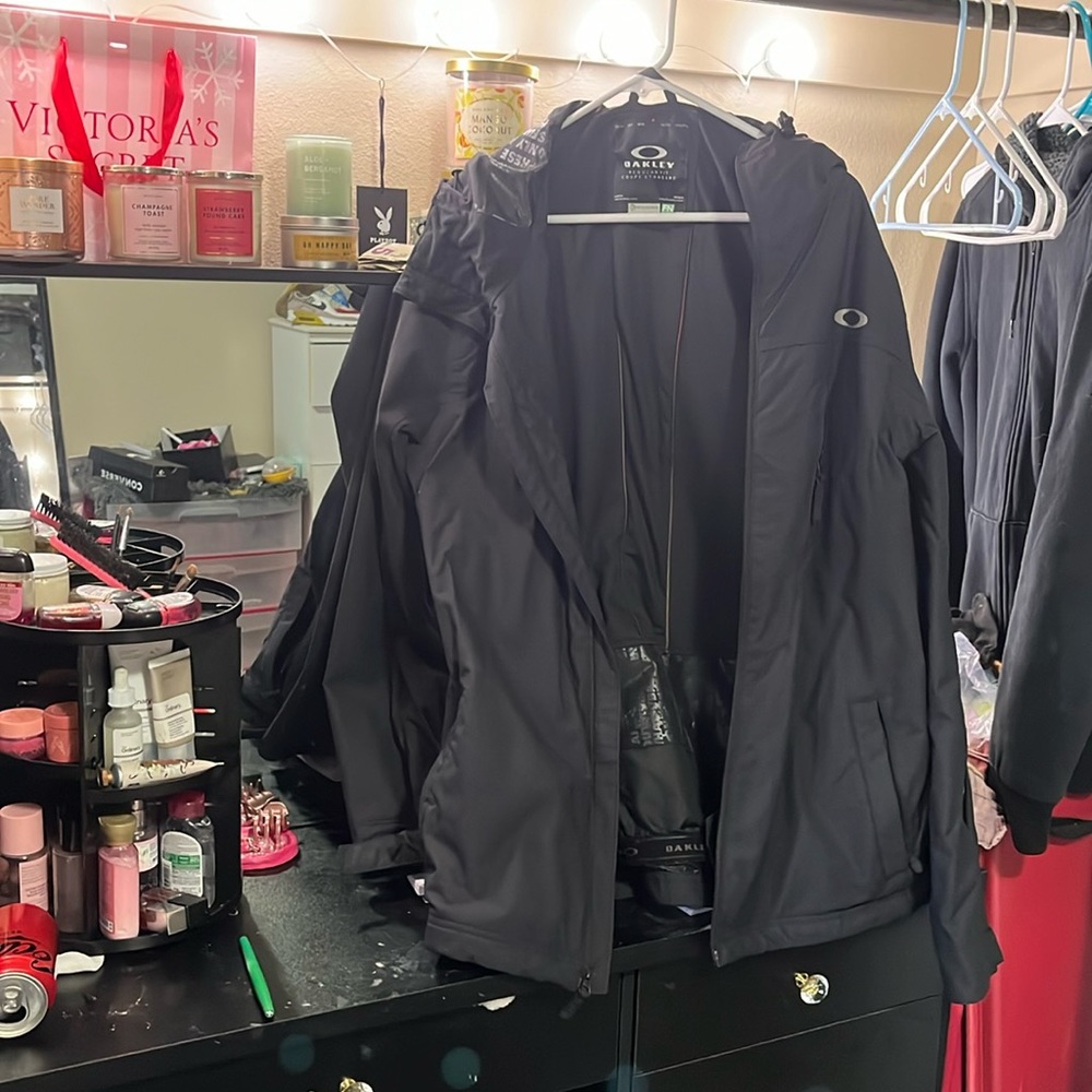 oakley biozone fn dry 10 jacket black size large in men’s
